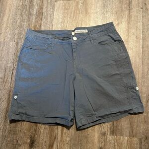 DKNY HYBRID UTILITY SHORTS (14)